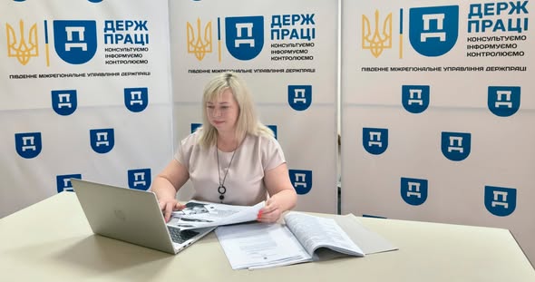 3 1Банер Безкоштовний вебінар ПМУ Професійні захворювання вплив виробничих фаівденних областей України