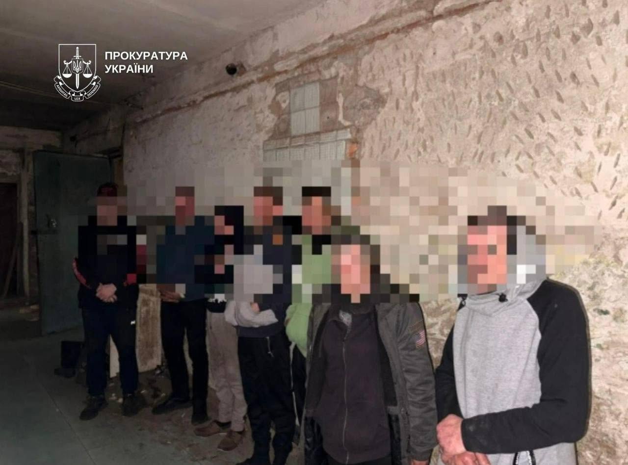 4 7Банер Інформаційний матеріал Держпраці У Києві викрили чотирьох осіб які організували рабстві