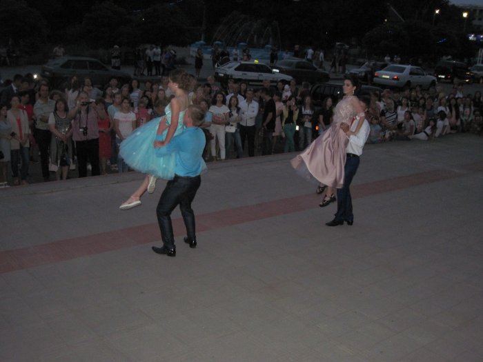випускний-03